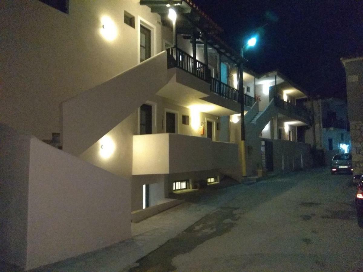 Arellis Aparthotel Afytos
