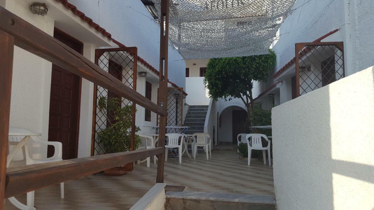 Aeolos Aparthotel 2*