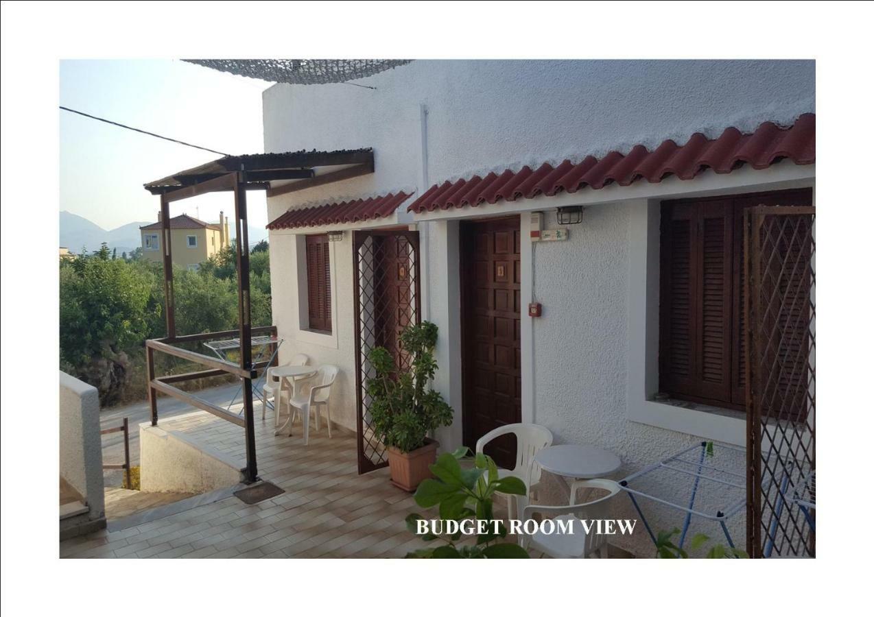 Aeolos Aparthotel 2*