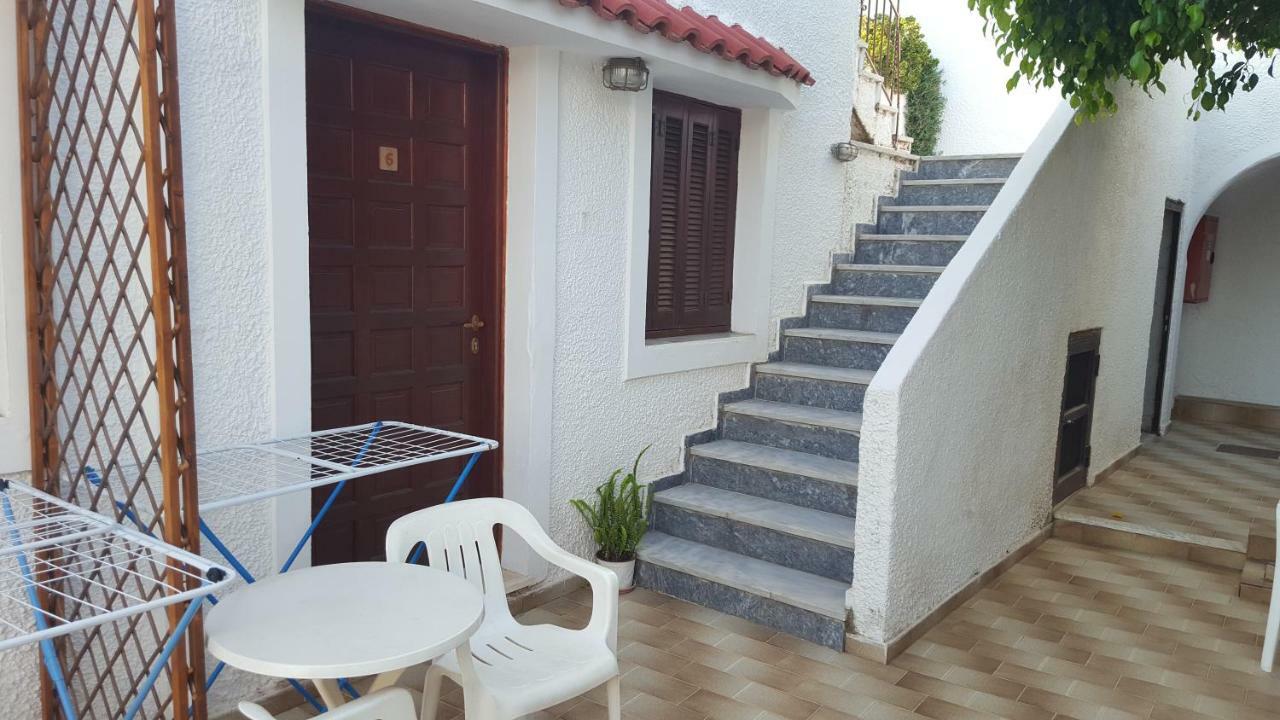 Aparthotel Aeolos