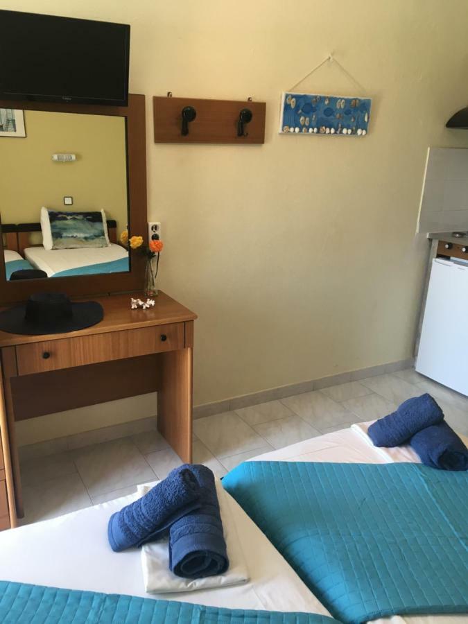 Aparthotel Dionisos Blue
