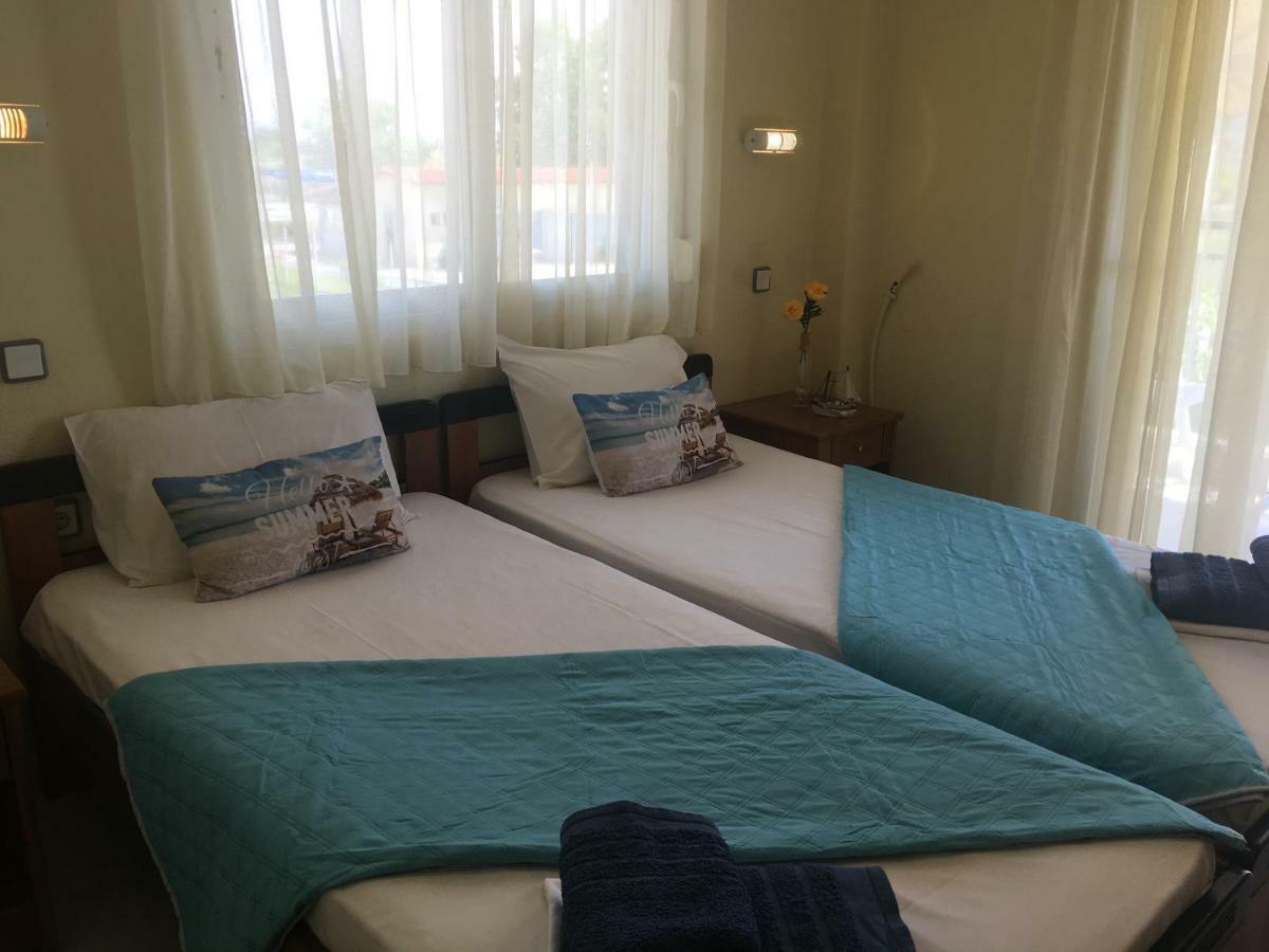 Dionisos Blue Aparthotel *
