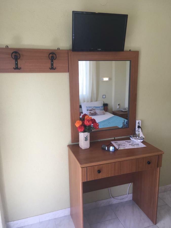 Aparthotel Dionisos Blue