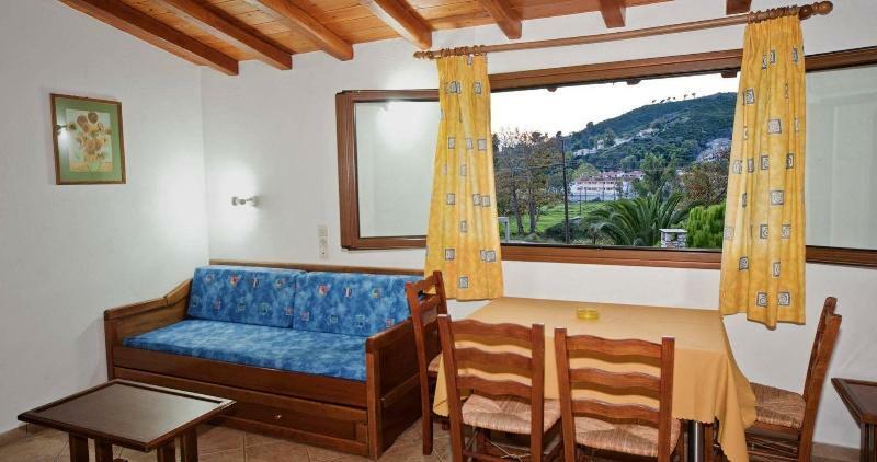 Aparthotel Maraki Platanias (Skiathos)