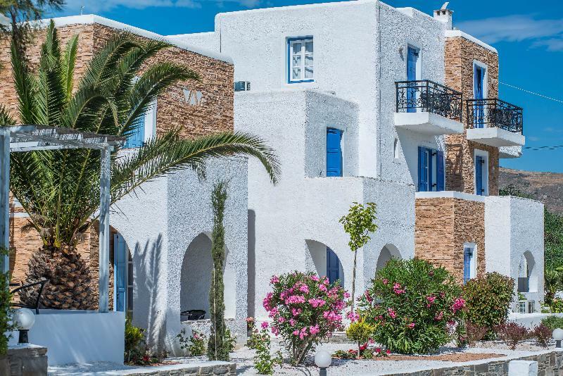 Naxos Holidays Hotel