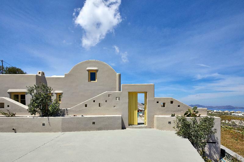 Santorini North Hotel 3*