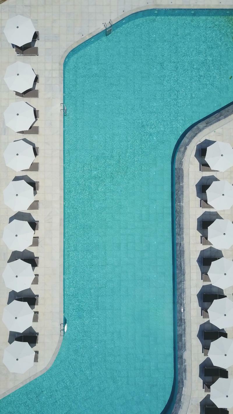 Summer Senses Luxury