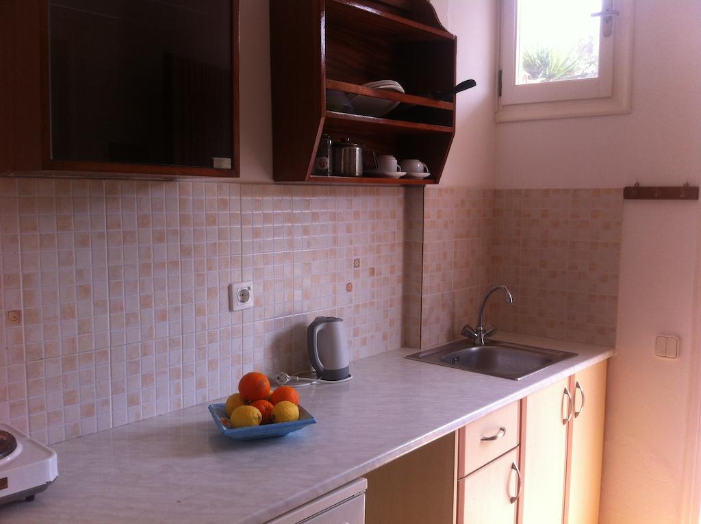 Aparthotel Dionysos 2*