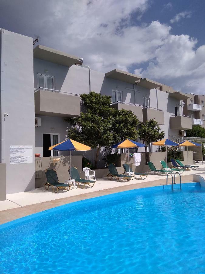Hotel Sea Vessel 2*