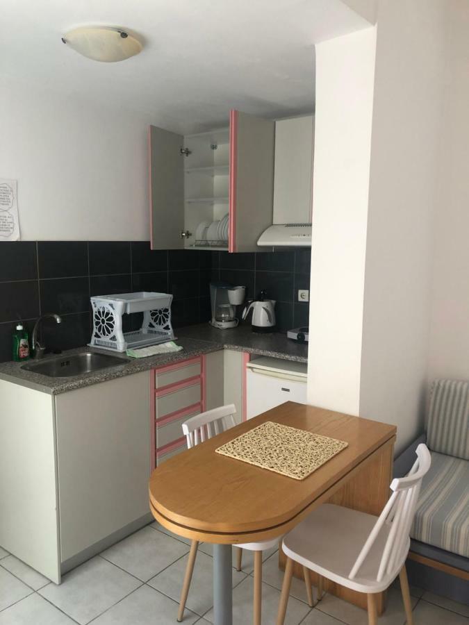 Anna Apartment *