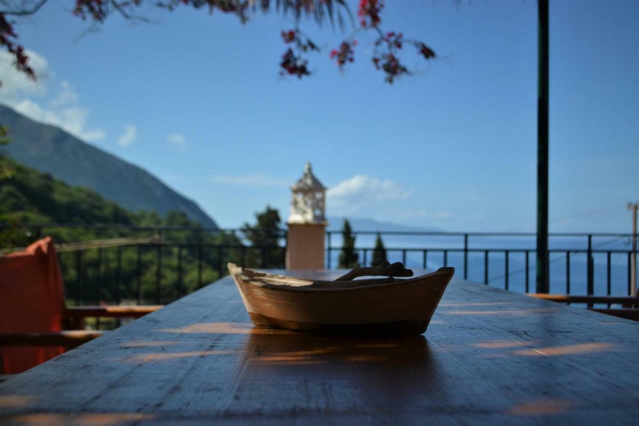 Giannatos Studios- Isabella Poros (Kefalonia)