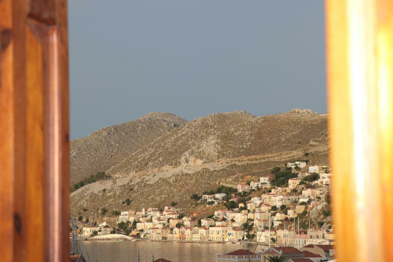 Grace & Symi