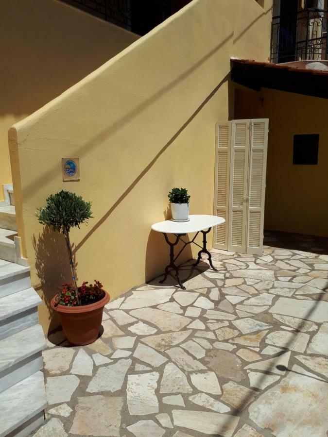 Aparthotel Fofos Sivota (Epirus)