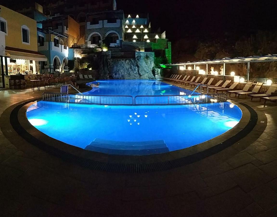 Elena Village Aparthotel 4*