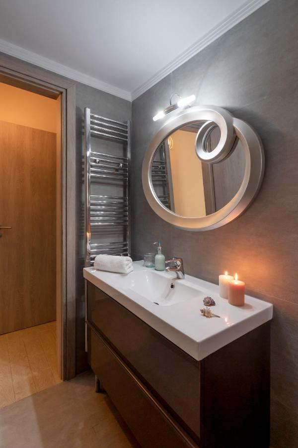 Apartment Diamante Beachfront