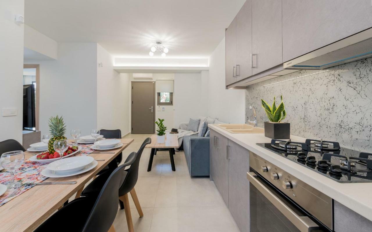 Apartment Jasmine With Private Pool *