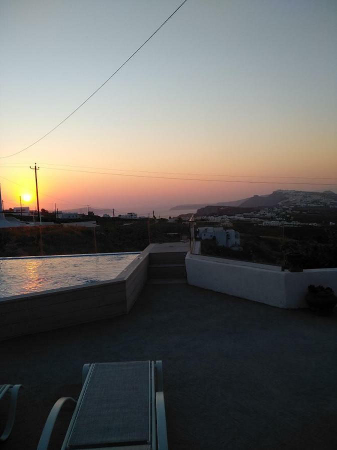 Aroma Cavas * Pyrgos Kallistis