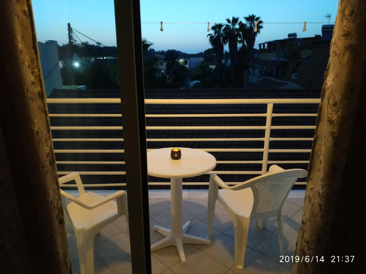 Nitsa Aparthotel *
