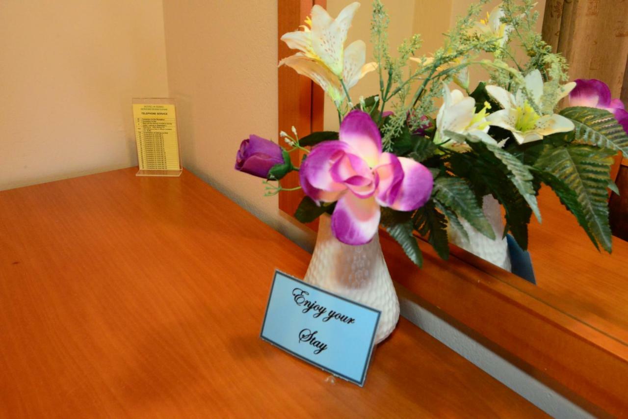 Sappho Hotel