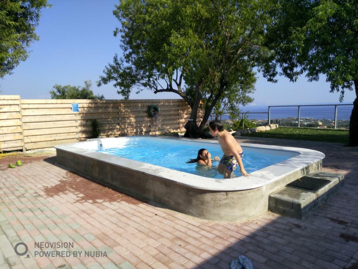 Villa Le Paradis D' Elli *