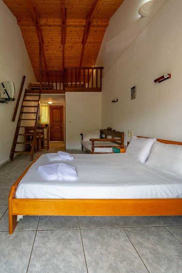 Averto Hotel Lefkada City