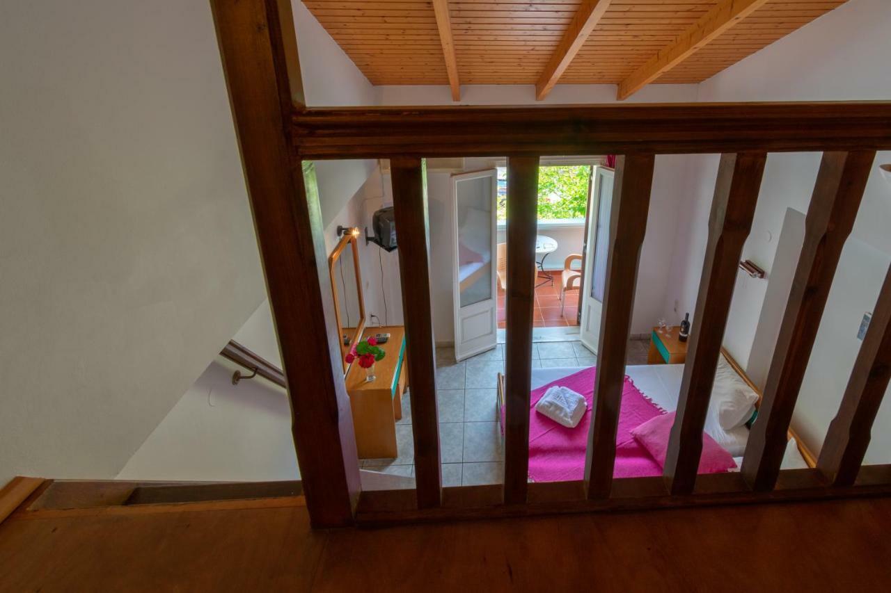 Hotel Averto 3*