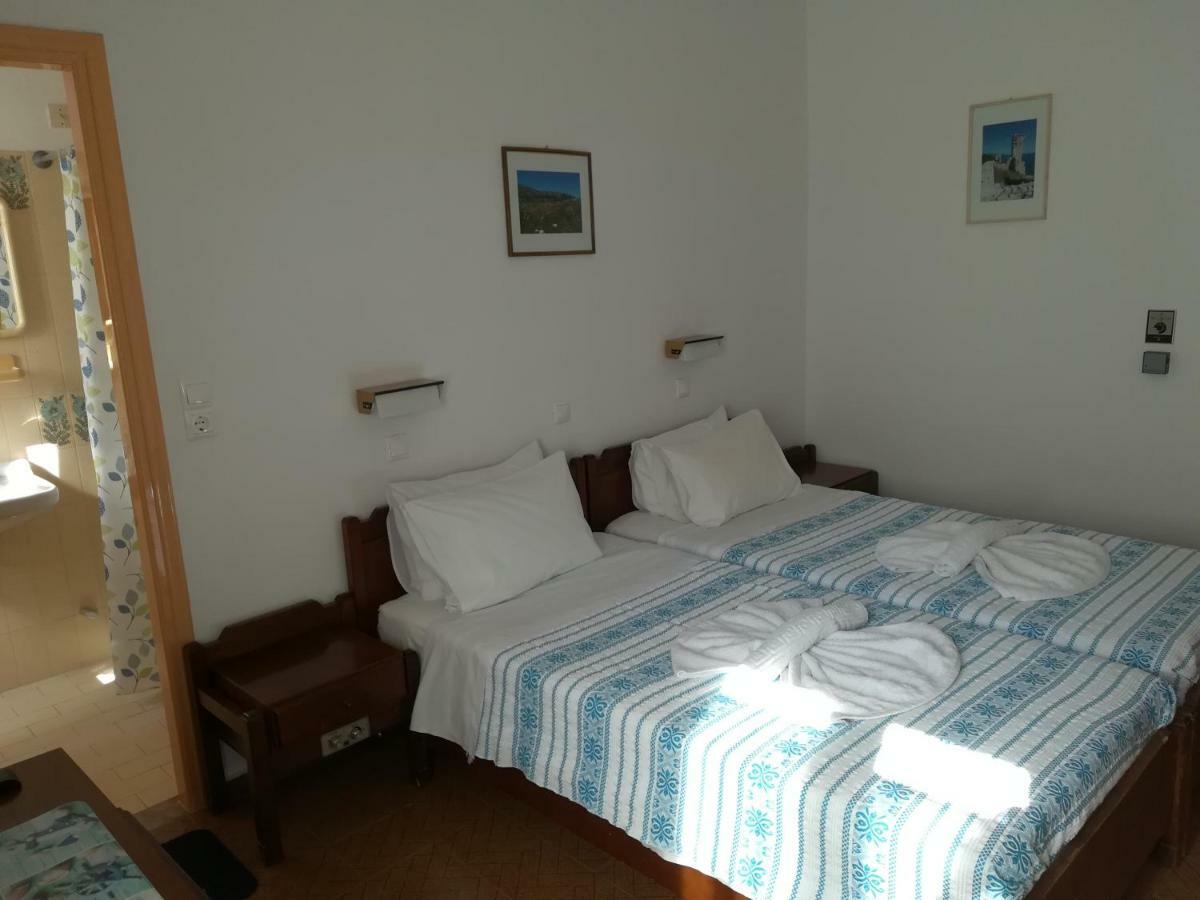 Hotel Pythais 2*