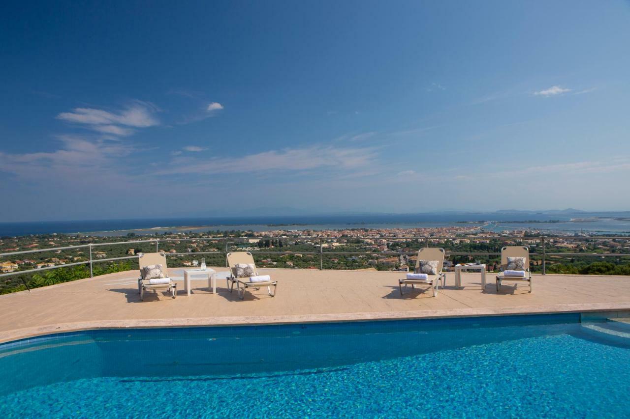Villa Silencio *