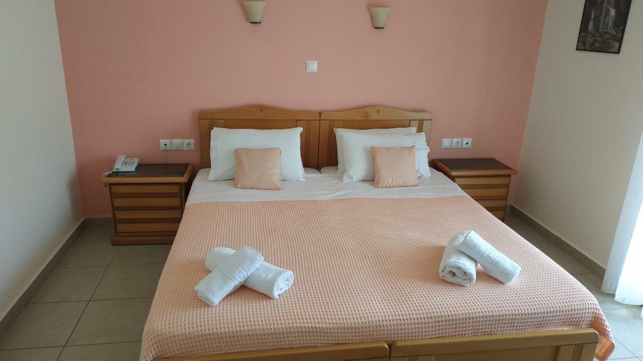 Aparthotel Patelis
