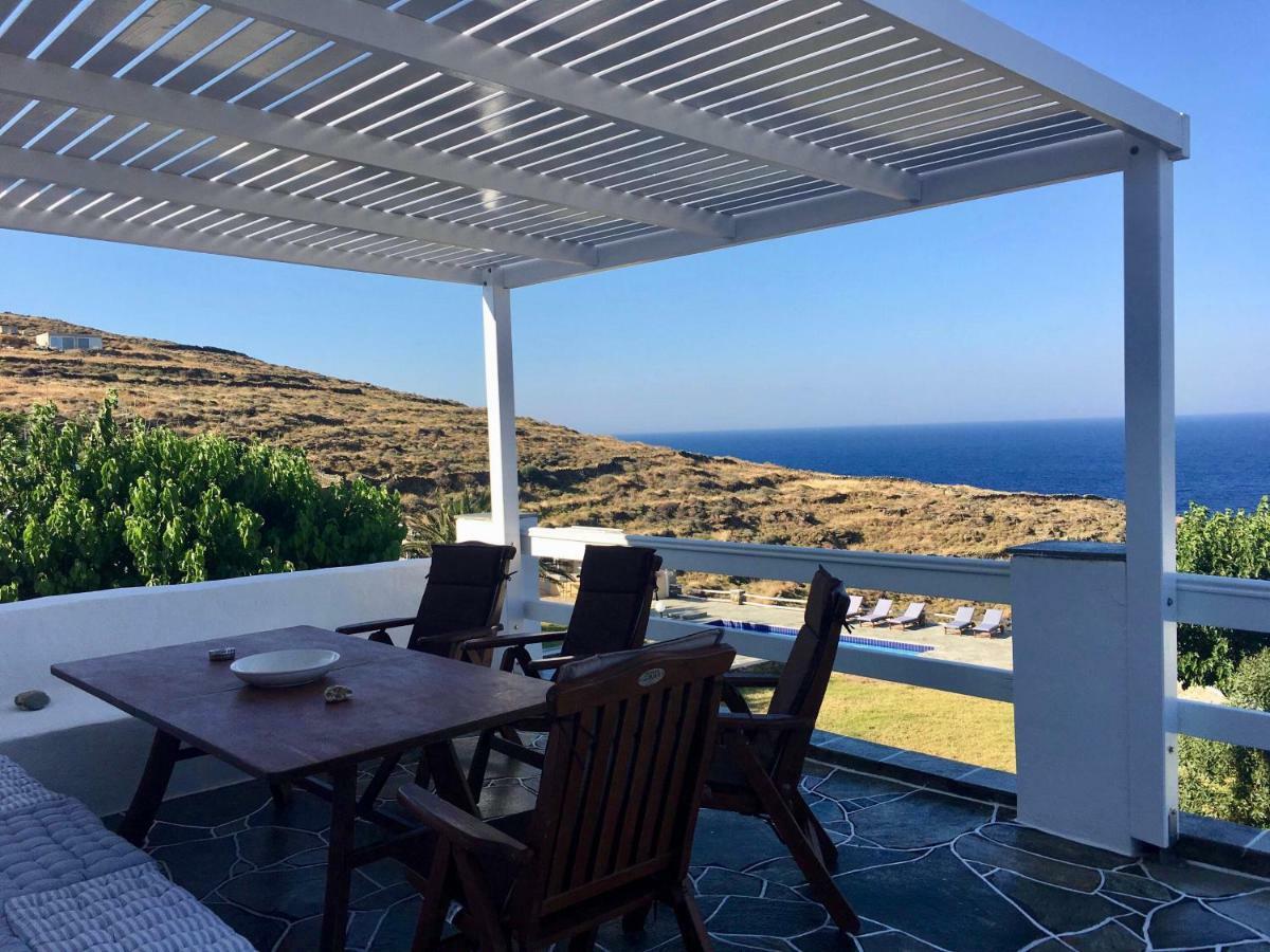Cape Napos Aparthotel 3*