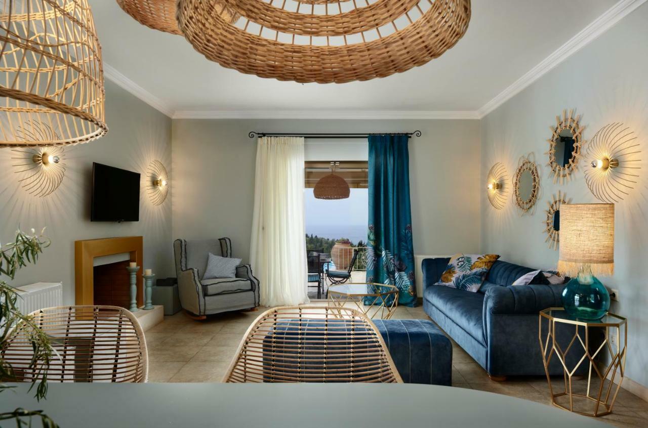 Villa Artblue Tsoukaladhes