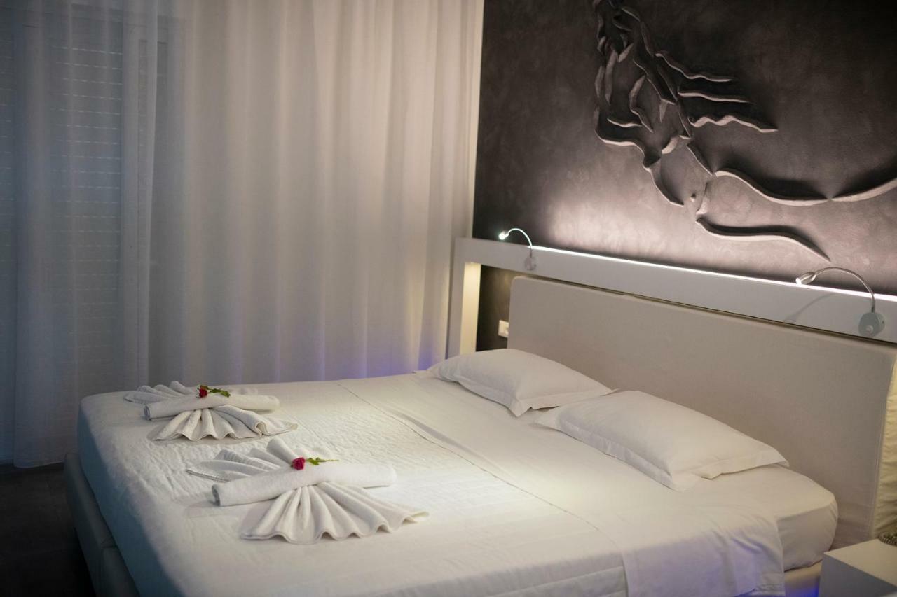 Aparthotel Niriides Almyrida (Crete)