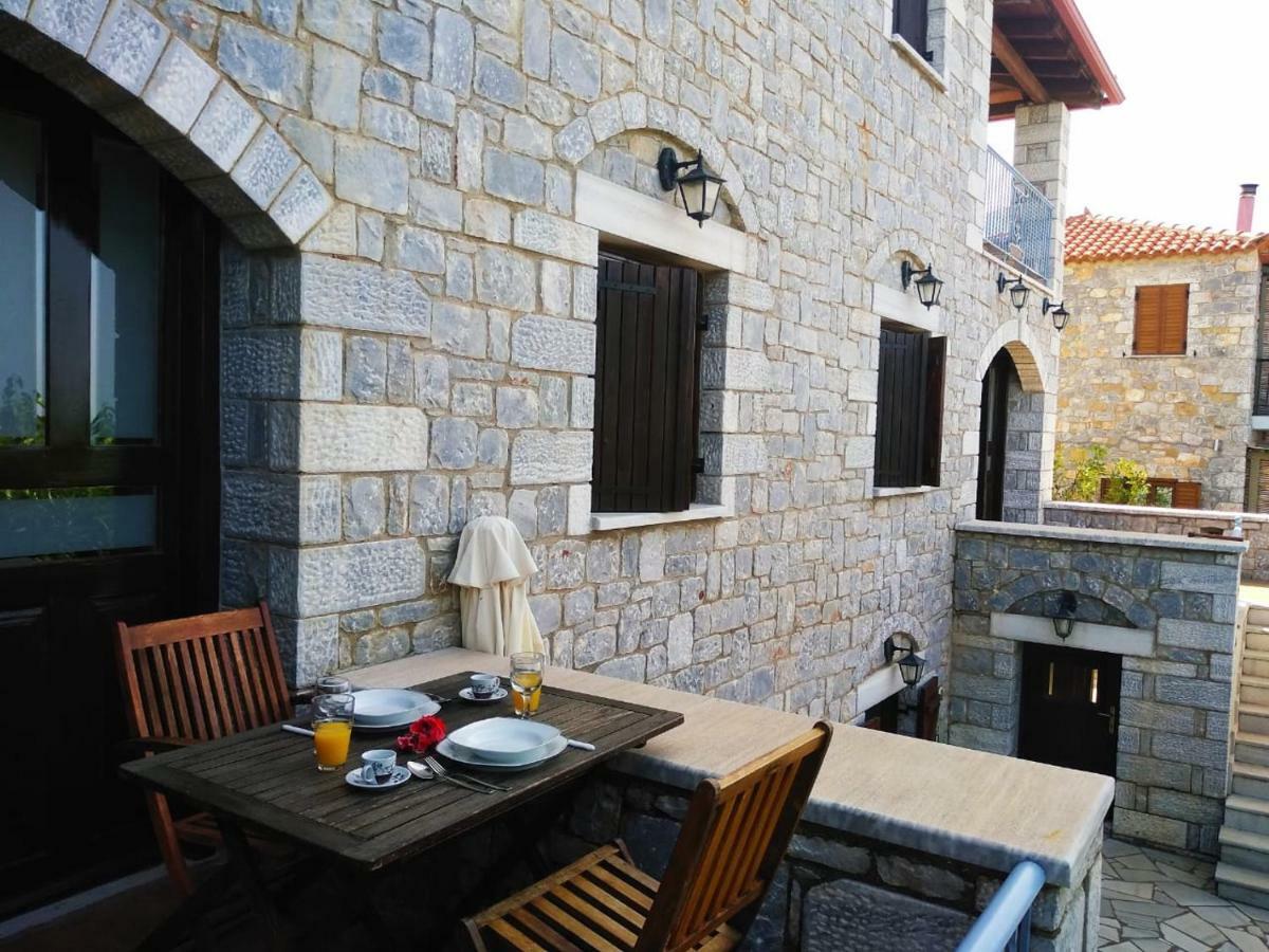 Atha-tina:traditional Stone Homes *
