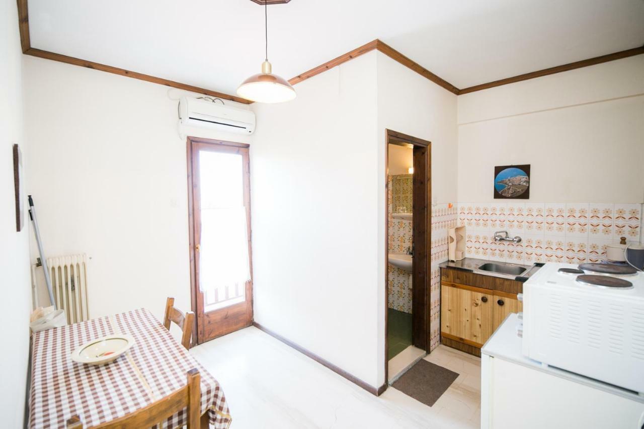 Magani Aparthotel Kala Nera