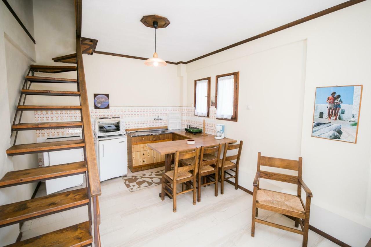 Magani Aparthotel Kala Nera