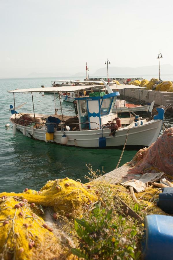 Guest house Vasilis 3*