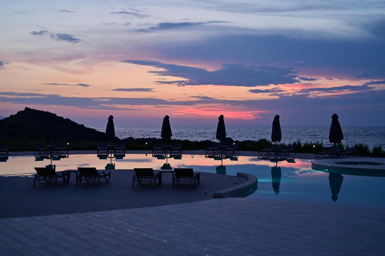 Kavos & Aparthotel