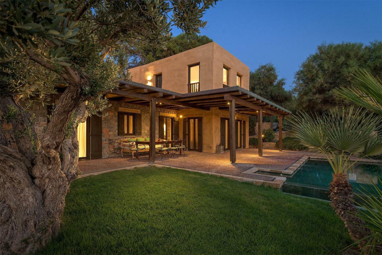 Aquavisionaire Front Villa *