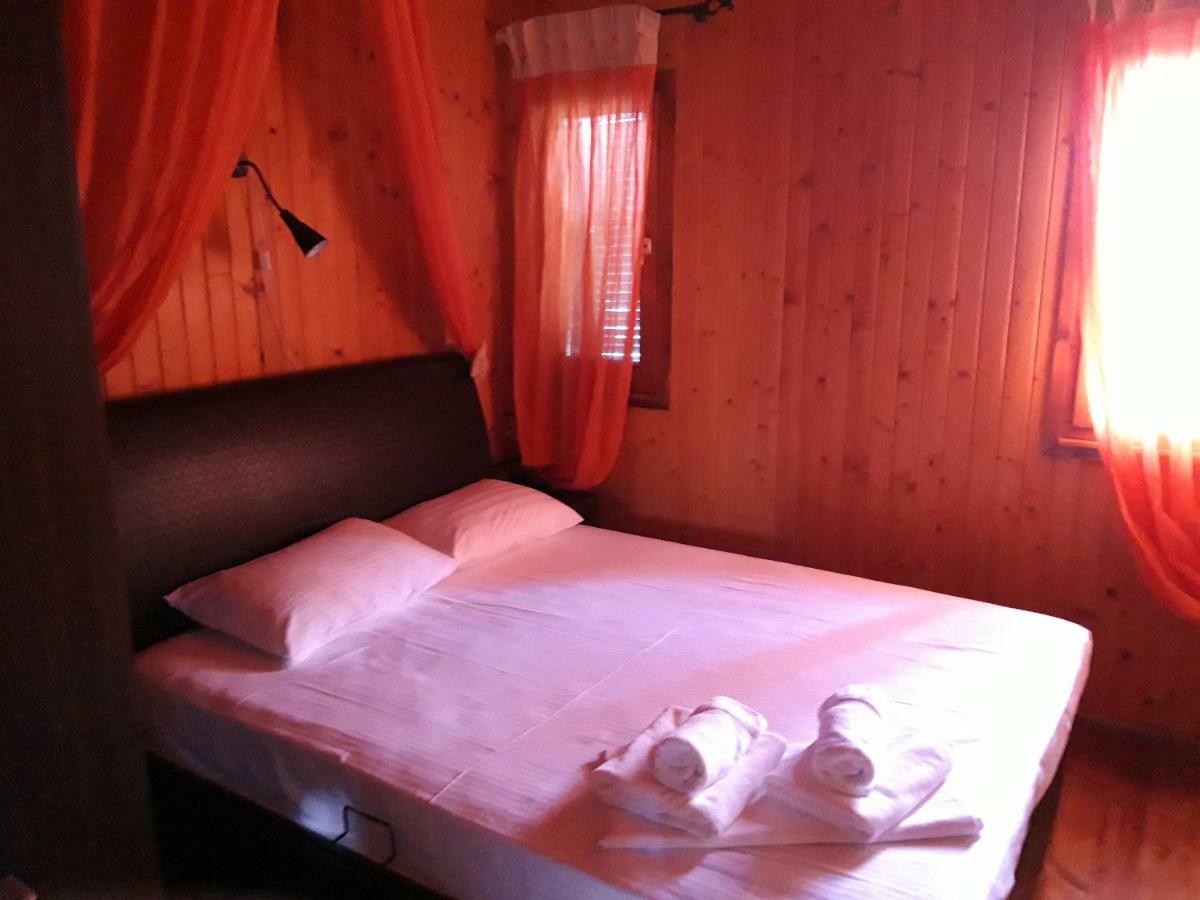 Apartment Wooden Nest *