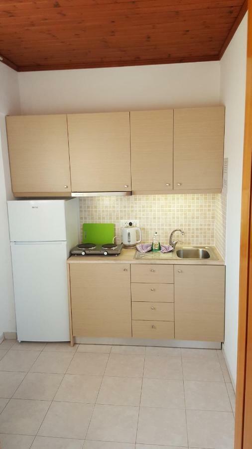 Aparthotel Elarin &