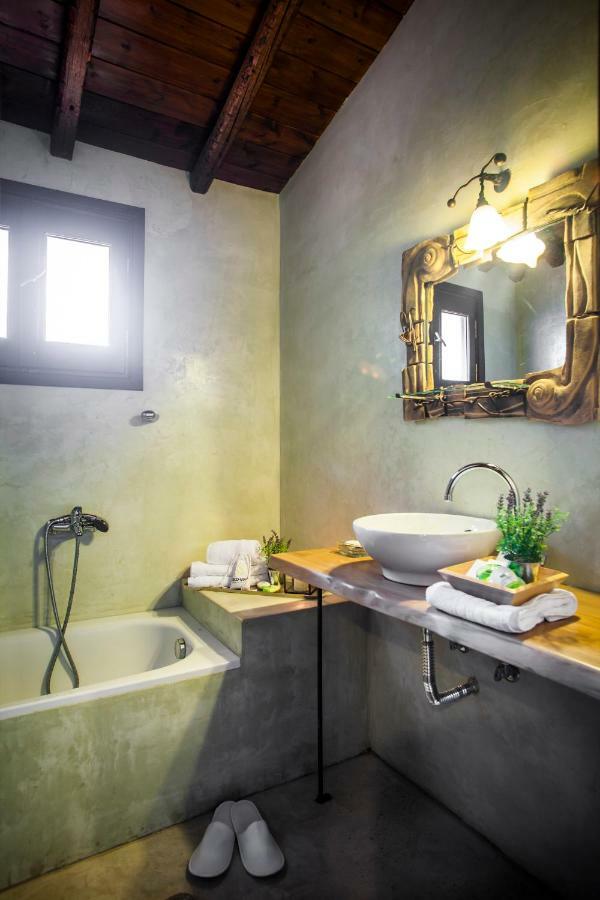 Dohos Boutique Hotel 3*