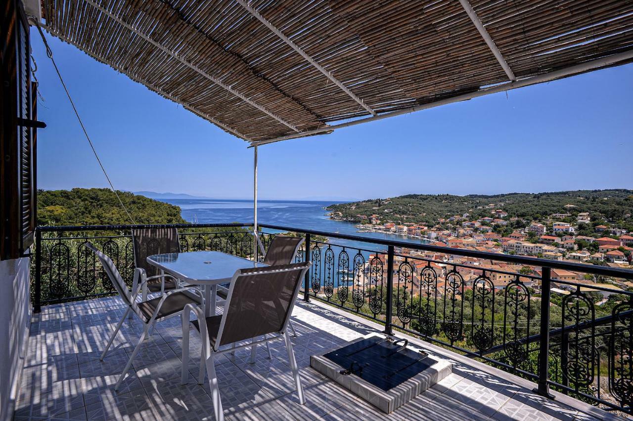 Holiday home Marina's House