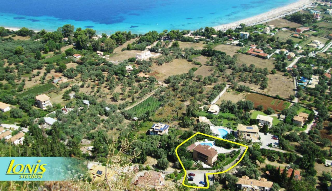 Apartment Ionis