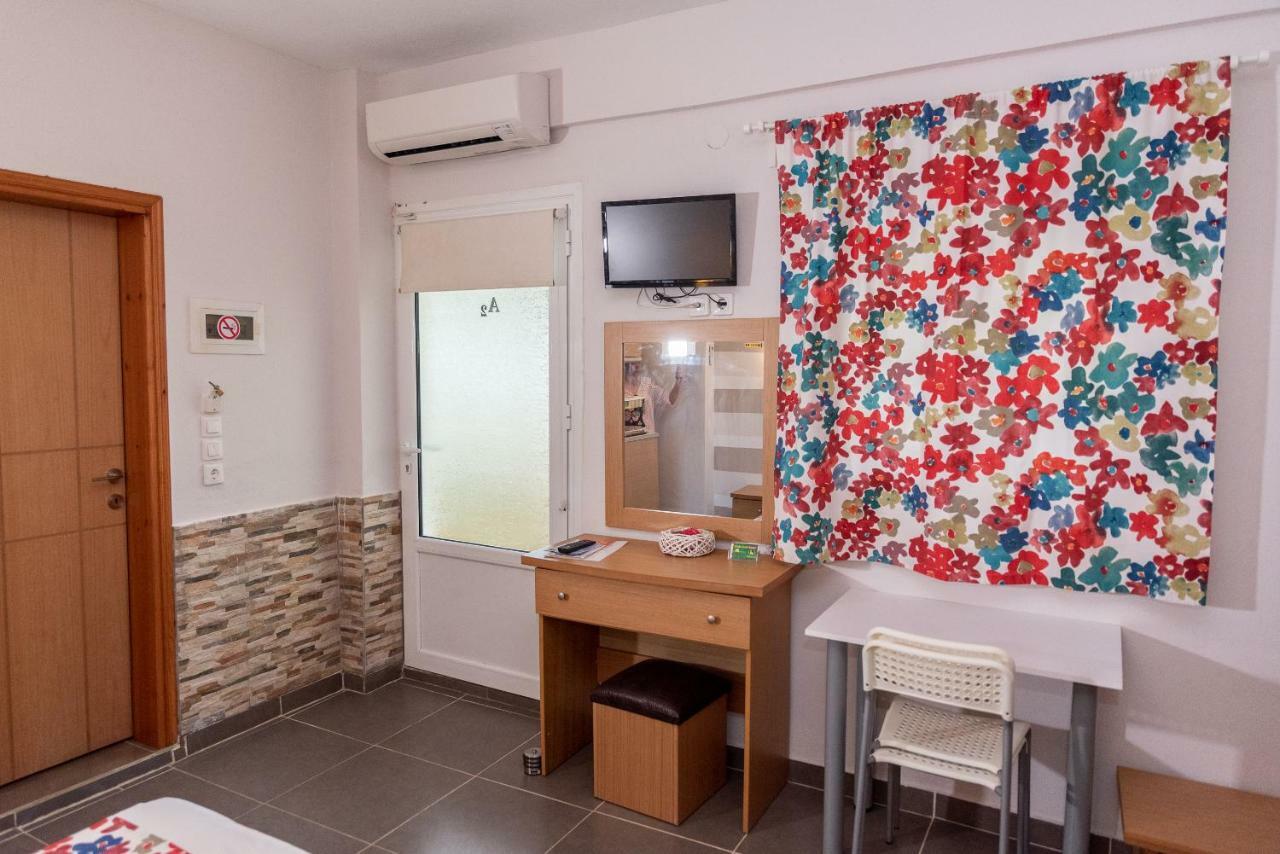 Nikos Apartment