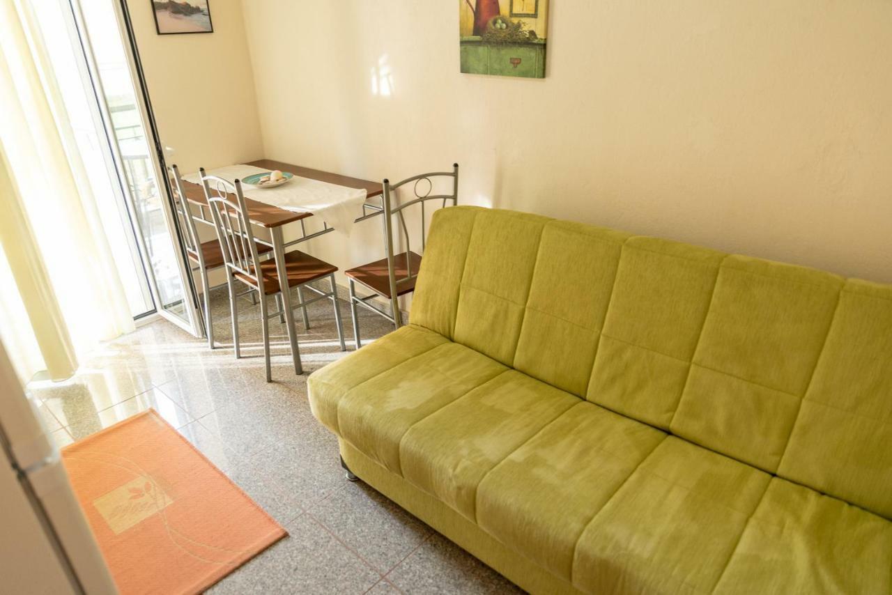 Apartment Nikos Ormos Panagias