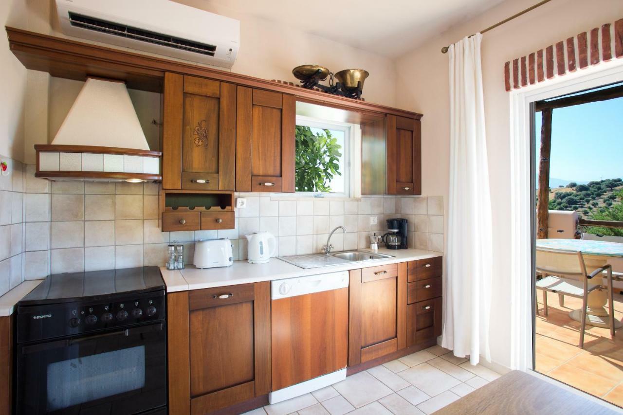 Listaros Villas * Listaros