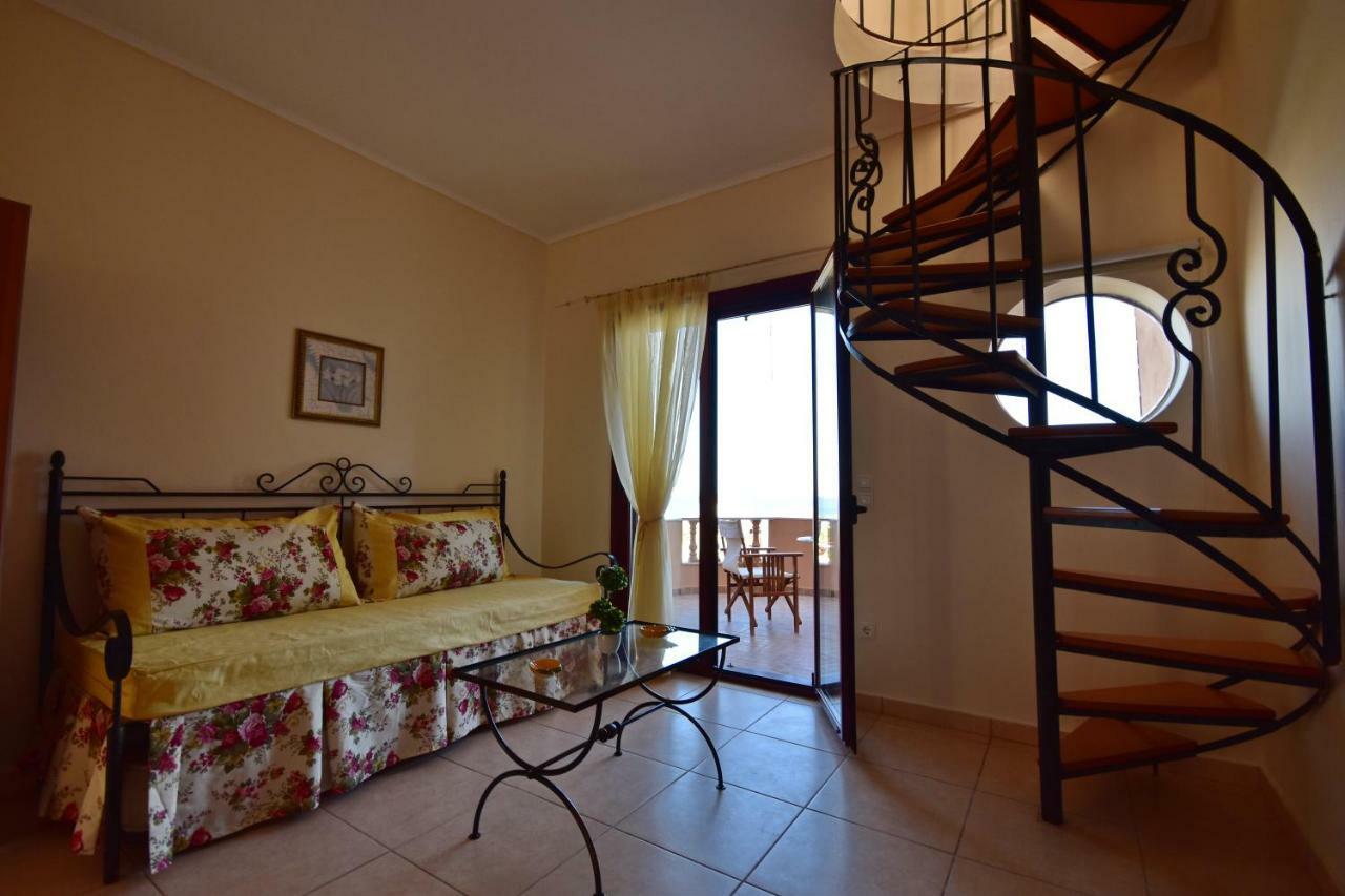 Apartment Anais Megas Limnionas