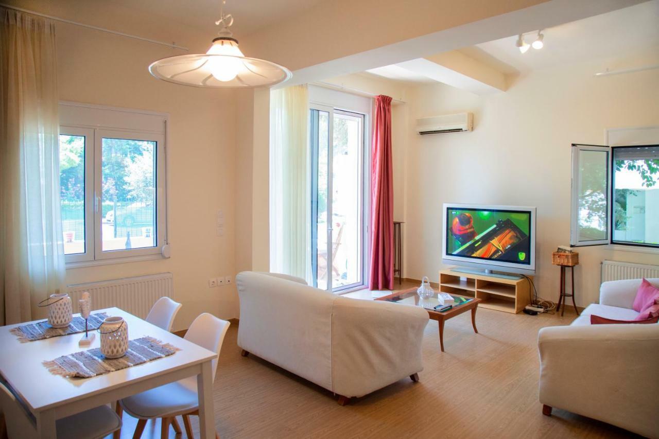 Apartment The Happy House- 5 Minutes Walk From The Sea *