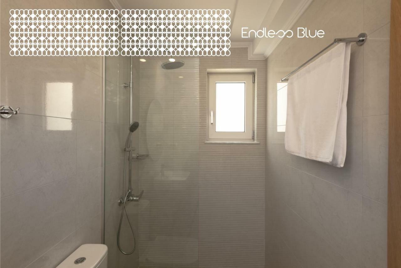 Apartment Endless Blue *