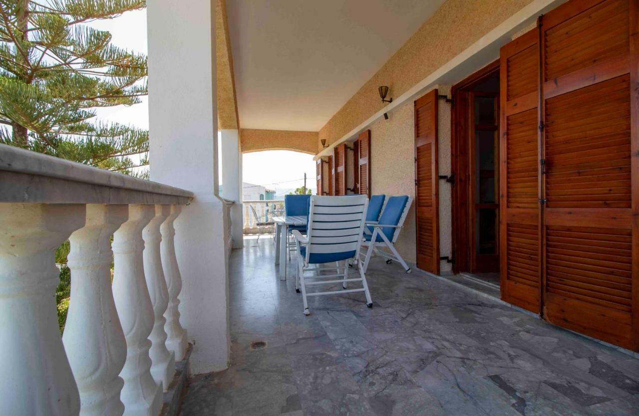 Laconian Collection #mavrovouni By The Sea# Apartment Gythio